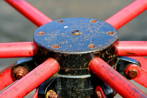 Hub with red spokes